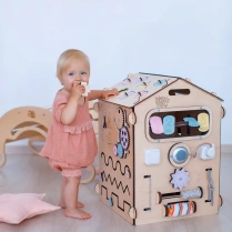 BusyKids tegelusmajake HOUSE, natura pastel