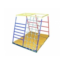 Ronimisvõrk poolik spordikompleksile 